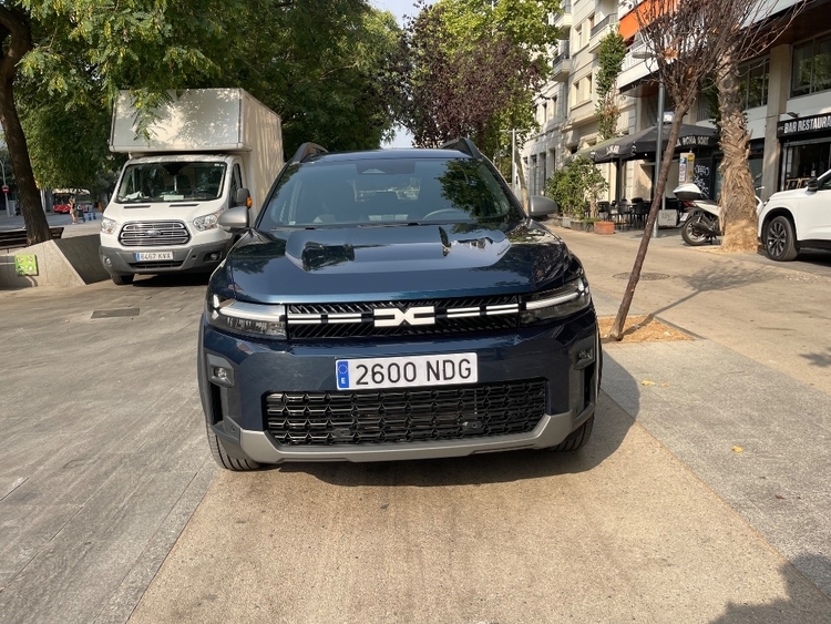 Dacia Bigster Hybrid 155 Journey foto 5