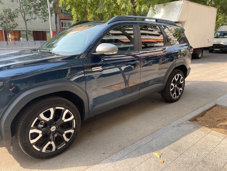 Dacia Bigster Hybrid 155 Journey foto 6