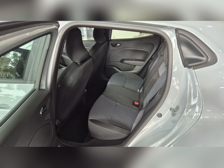 Renault Clio Evolution foto 10