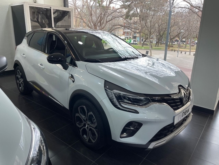 Renault Captur Techno Fast Track foto 3